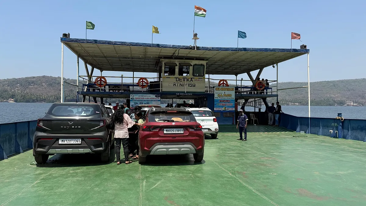 Konkan Road Trip Part 2 – Guhaghar to Dapoli with Beaches, Forts & Family Fun