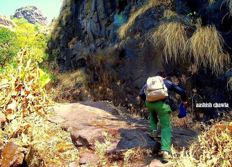 Tak Mak Fort Trek