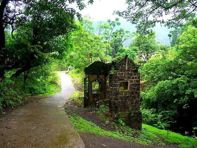 Torna Fort Trek