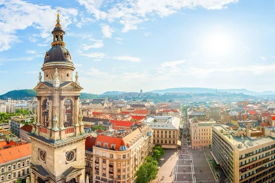 सेंट स्टेफन बासिलिका: बुडापेस्ट का एक रत्न (St Stephens Basilica)