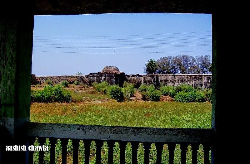 Arnala Fort