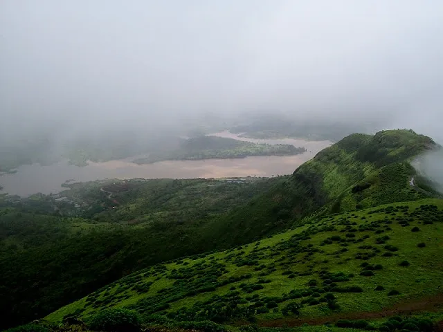 Torna Fort Trek