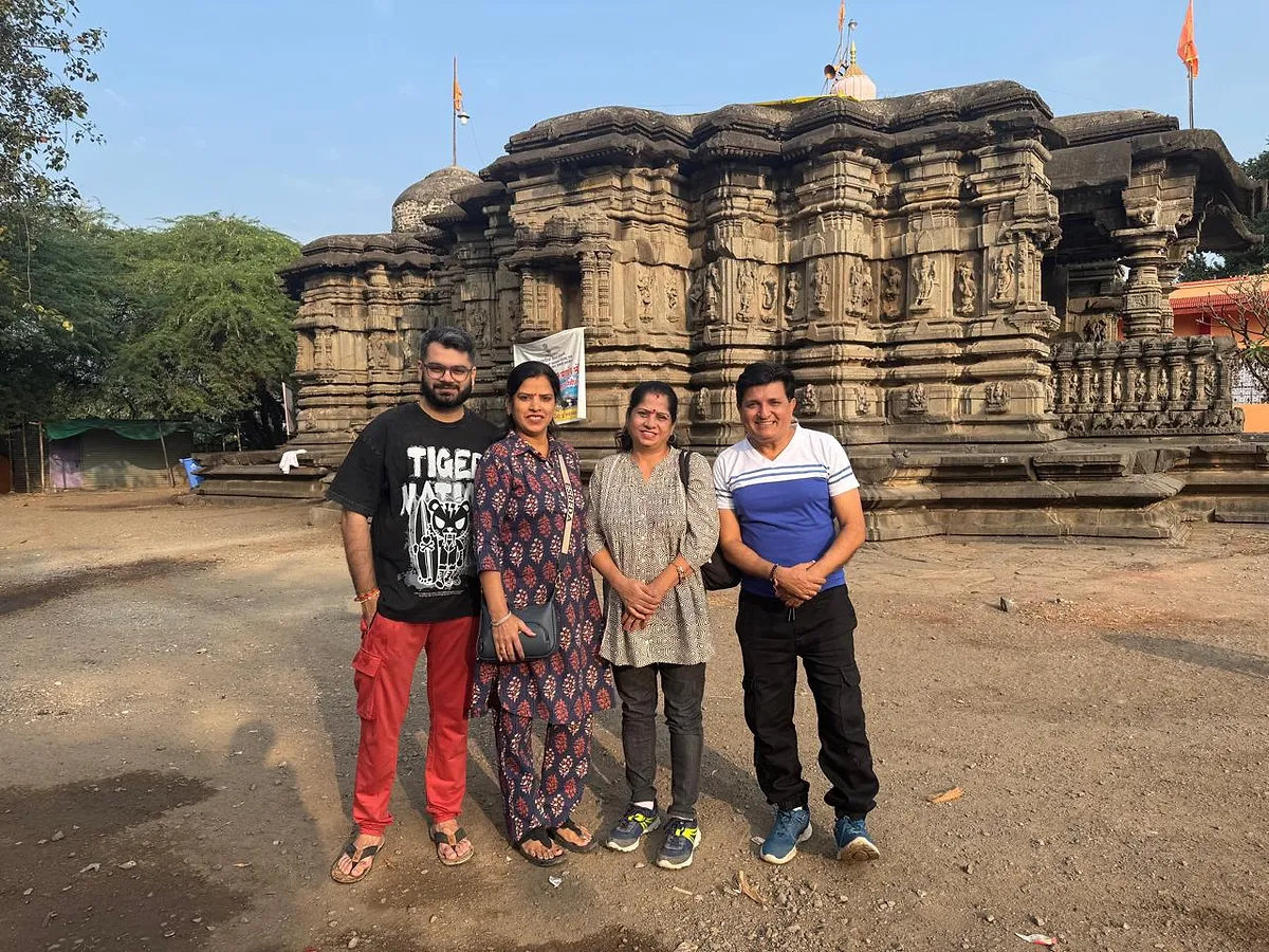 Discovering Hidden Gems: The Mankeshwar Shiva Temple (Maharashtra)