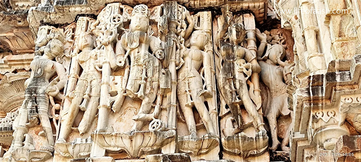 विजय स्तम्भ | गोमुख कुण्ड | समाधीश्वर मंदिर- चित्तौड़गढ़