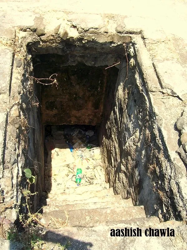 Arnala Fort