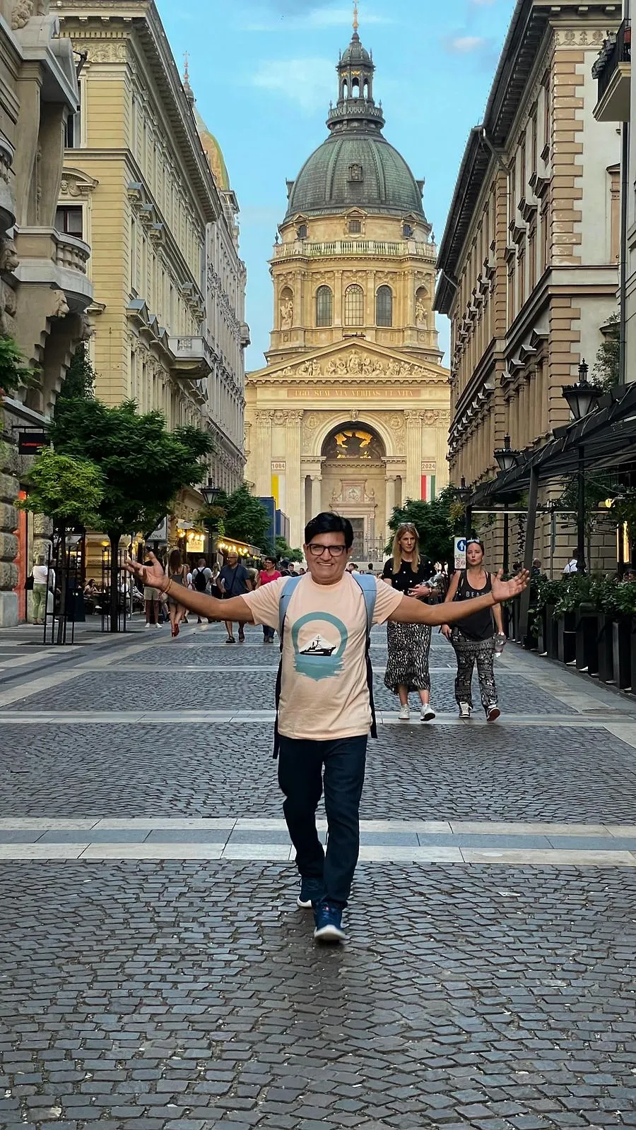 सेंट स्टेफन बासिलिका: बुडापेस्ट का एक रत्न (St Stephens Basilica)
