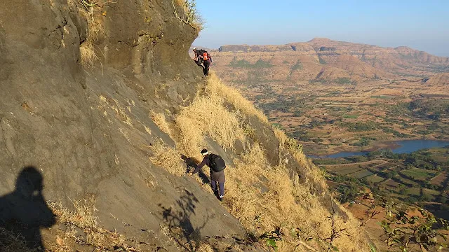 Gadgada aka Ghargad Fort
