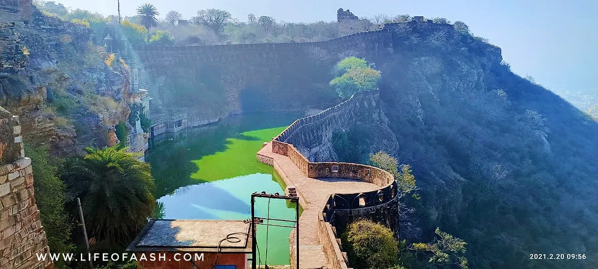विजय स्तम्भ | गोमुख कुण्ड | समाधीश्वर मंदिर- चित्तौड़गढ़