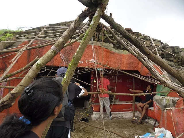 Asherigad Trek — An Independence Day Trek (2012)