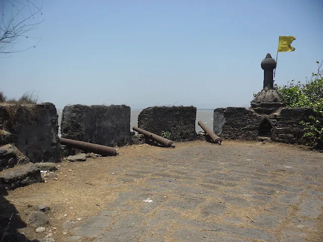 Trek to Korlai Fort,Alibag